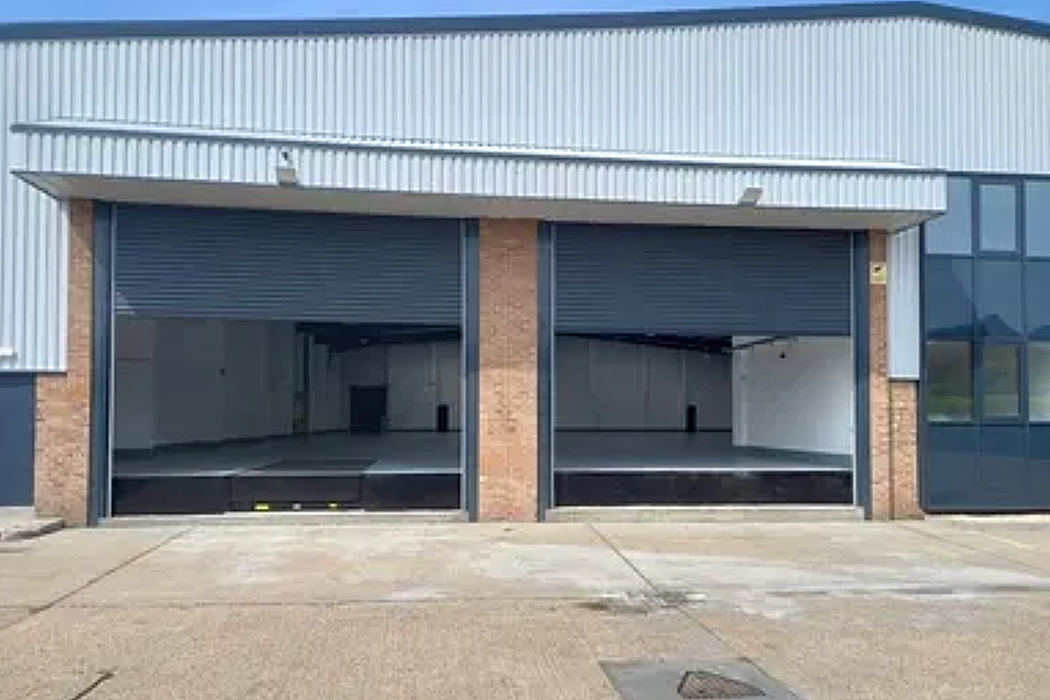 ! Insulated Roller Shutters